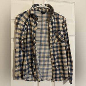 Women’s size extra small Rue21 flannel